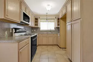 3816 Newton Dr, Pasadena, TX 77503 - Photo 1