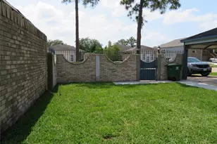 11619 Bowlan Ln, Houston, TX 77035 - Photo 23