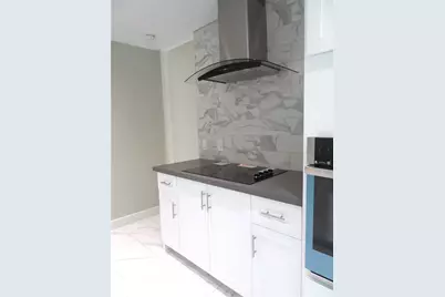 11619 Bowlan Lane, Houston, TX 77035 - Photo 13