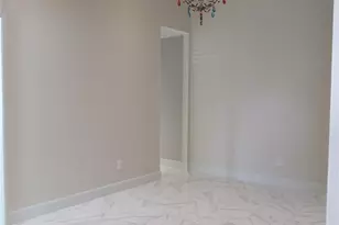 11619 Bowlan Ln, Houston, TX 77035 - Photo 21