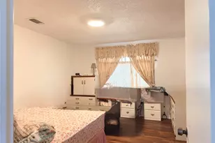 12074 Fairpoint Dr, Houston, TX 77099 - Photo 3