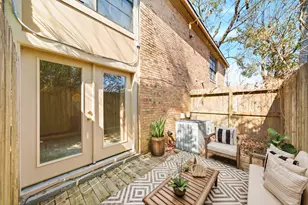 1311 Antoine Dr, Houston, TX 77055 - Photo 9