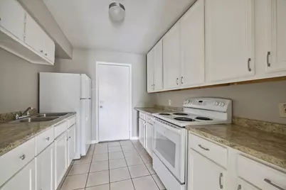 5107 Clover Street, Houston, TX 77033 - Photo 5