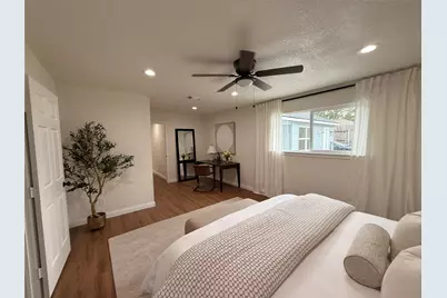 3303 Freshmeadows Drive, Houston, TX 77063 - Photo 21