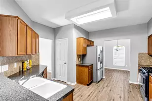 5026 Forest Hurst Dr, Spring, TX 77373 - Photo 9