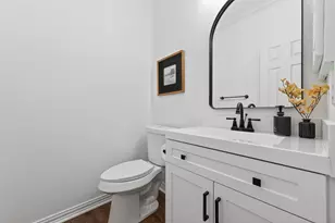 66 S Longsford Cir, The Woodlands, TX 77382 - Photo 45