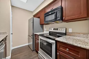 6111 Beverly Hill St, Houston, TX 77057 - Photo 5