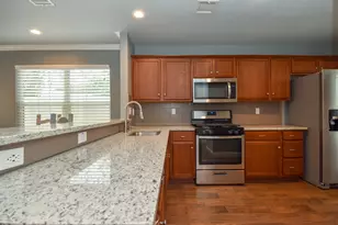 1506 Amundsen St, Houston, TX 77009 - Photo 5