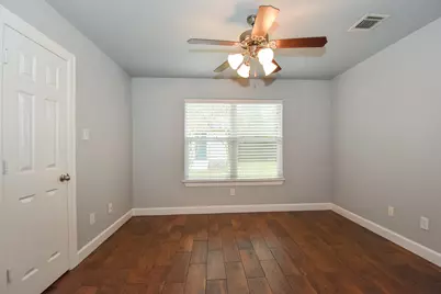 1506 Amundsen Street, Houston, TX 77009 - Photo 15