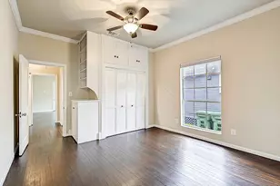909 Bomar St, Houston, TX 77006 - Photo 15
