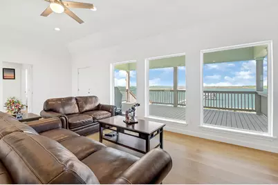 747 Waypoint Drive, Palacios, TX 77465 - Photo 21