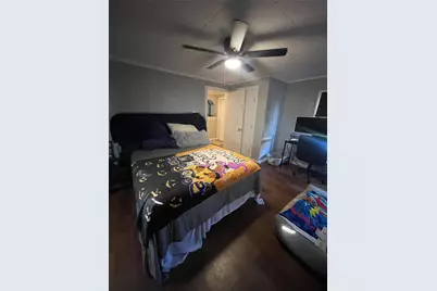 105 N Carver Street, Edna, TX 77957 - Photo 11