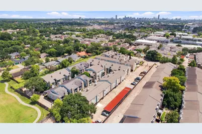 3754 Tanglewilde Street #C3, Houston, TX 77063 - Photo 27