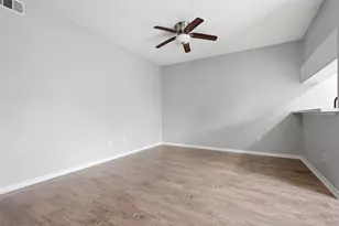 3754 Tanglewilde St, Houston, TX 77063 - Photo 9