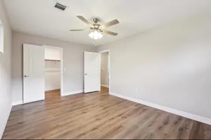 8670 Newfield Ln, Beaumont, TX 77707 - Photo 19