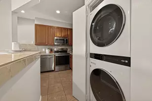 2211 S Braeswood Blvd, Houston, TX 77030 - Photo 17