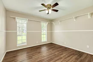 129 La Laja Dr, Angleton, TX 77515 - Photo 23