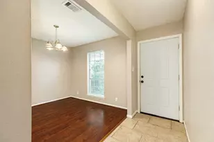 129 La Laja Dr, Angleton, TX 77515 - Photo 11