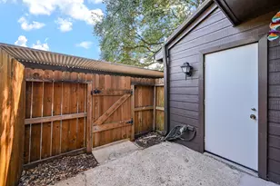 2601 S Braeswood Blvd, Houston, TX 77025 - Photo 19