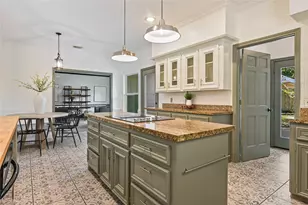 5522 Sycamore Creek Dr, Houston, TX 77345 - Photo 15