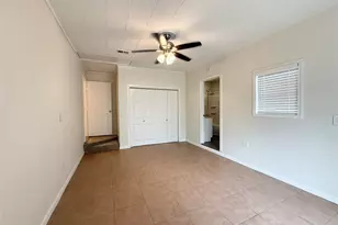8 Piney Way, Angleton, TX 77515 - Photo 15