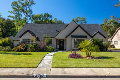2710 Colonial Drive, Dickinson, TX 77539 - Photo 1