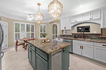 11519 Pecan Canyon Court, Tomball, TX 77377 - Photo 7