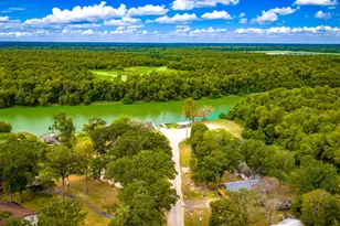 361 S Lakeside Dr, Huntsville, TX 77320 - Photo 29