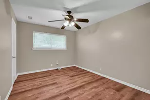 110 Buttercup St, Lake Jackson, TX 77566 - Photo 29