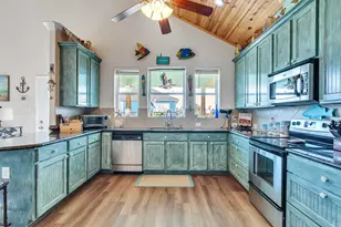 4710 Palm St, Freeport, TX 77541 - Photo 15