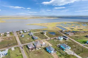 4710 Palm St, Freeport, TX 77541 - Photo 5