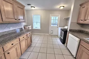 5009 N Main St, Houston, TX 77009 - Photo 5