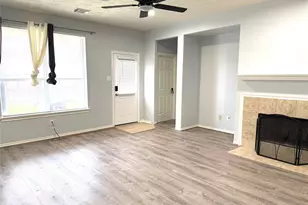 6826 Chester Oak Dr, Houston, TX 77083 - Photo 17