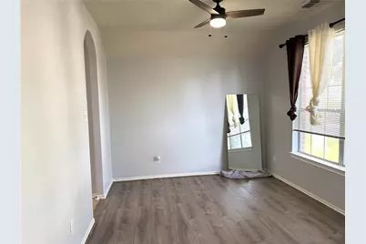 6826 Chester Oak Drive, Houston, TX 77083 - Photo 9