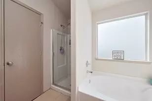 802 Remington Walk Ct, Houston, TX 77073 - Photo 17