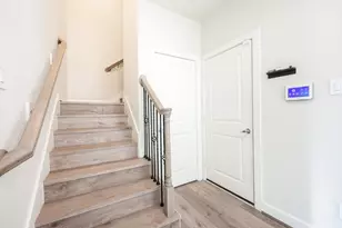 4508 Trevor Pk Ln, Houston, TX 77018 - Photo 3