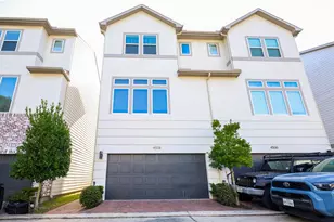 4508 Trevor Pk Ln, Houston, TX 77018 - Photo 1