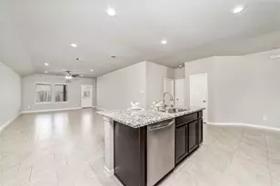 18326 Arcola Bay Ln, Richmond, TX 77407 - Photo 11