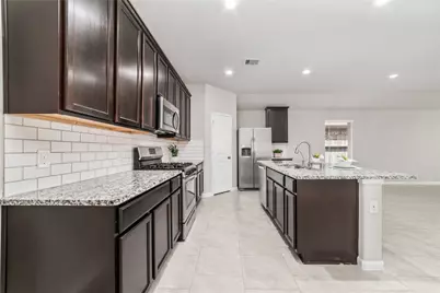 18326 Arcola Bay Lane, Richmond, TX 77407 - Photo 9