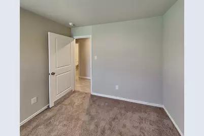 4210 Southton Lake, San Antonio, TX 78223 - Photo 13