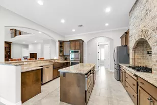 104 Clear Springs Dr, Conroe, TX 77356 - Photo 19