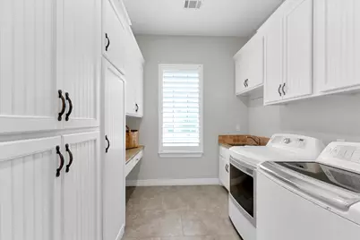 104 Clear Springs Drive, Conroe, TX 77356 - Photo 21