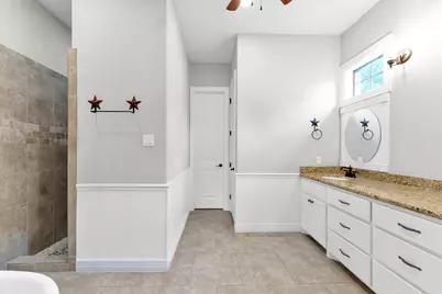 104 Clear Springs Drive, Conroe, TX 77356 - Photo 25