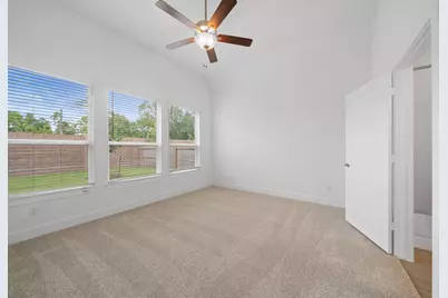 648 Crested Duck Court, Willis, TX 77318 - Photo 9