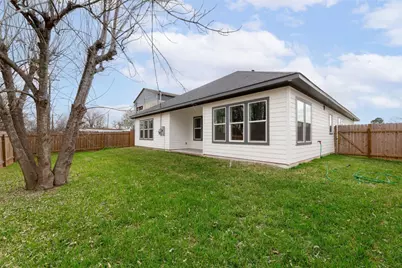 7430 Avenue E, Beasley, TX 77417 - Photo 35