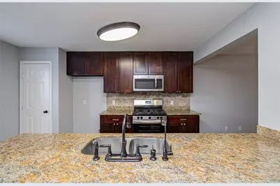 15818 Whiteglade Lane, Houston, TX 77084 - Photo 9