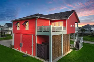 2637 Tide Dr, Crystal Beach, TX 77650 - Photo 5