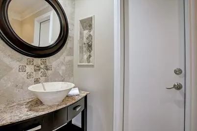 2003 Chilton Road, Houston, TX 77019 - Photo 9