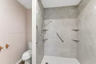 704 Cook Rd, Winnie, TX 77665 - Photo 11