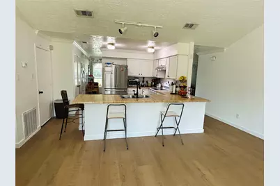 11338 Valarno Drive, Houston, TX 77066 - Photo 9